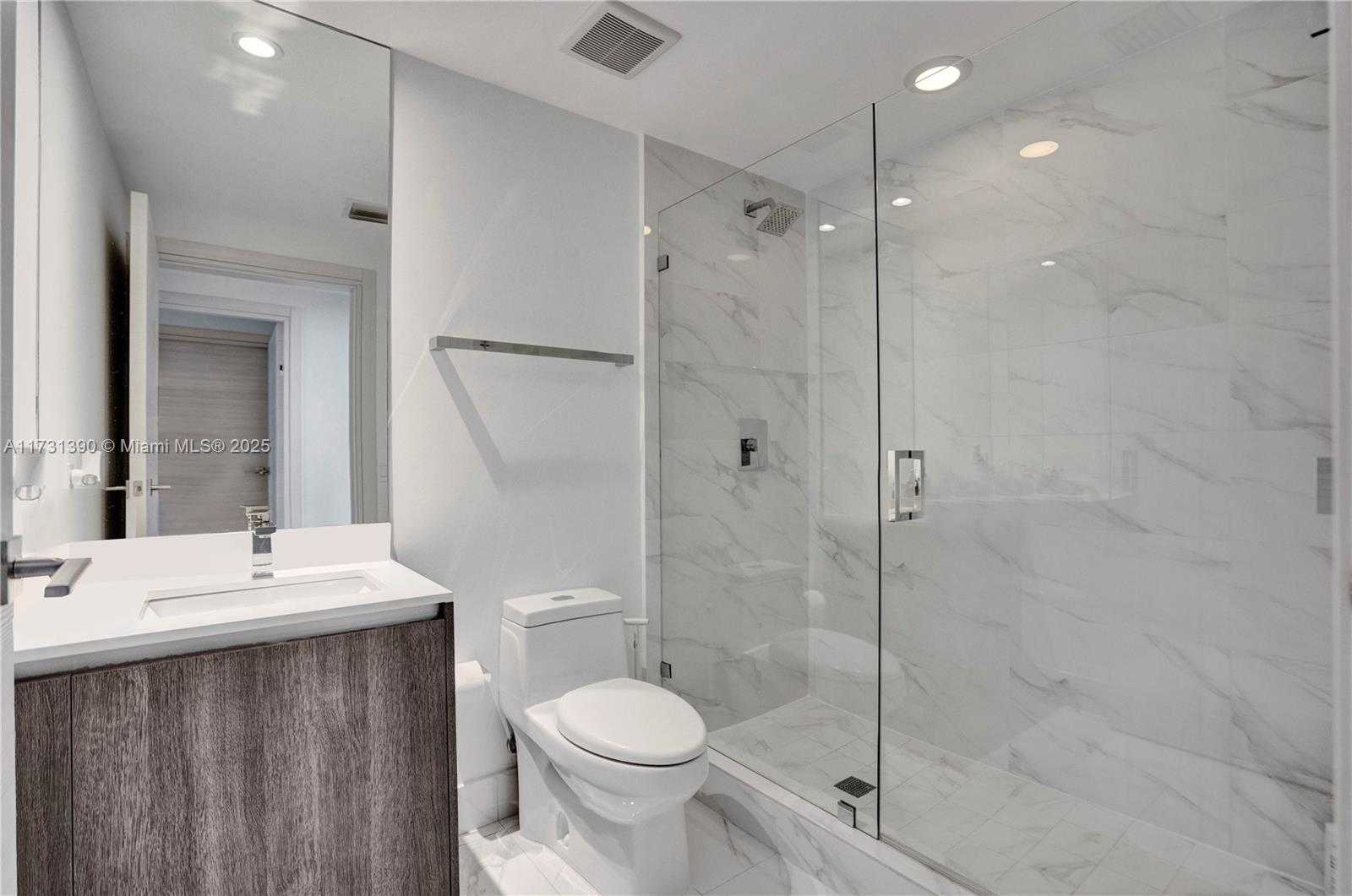 Small Image of 801 SOUTH MIAMI AVE #1801, Miami Number 32