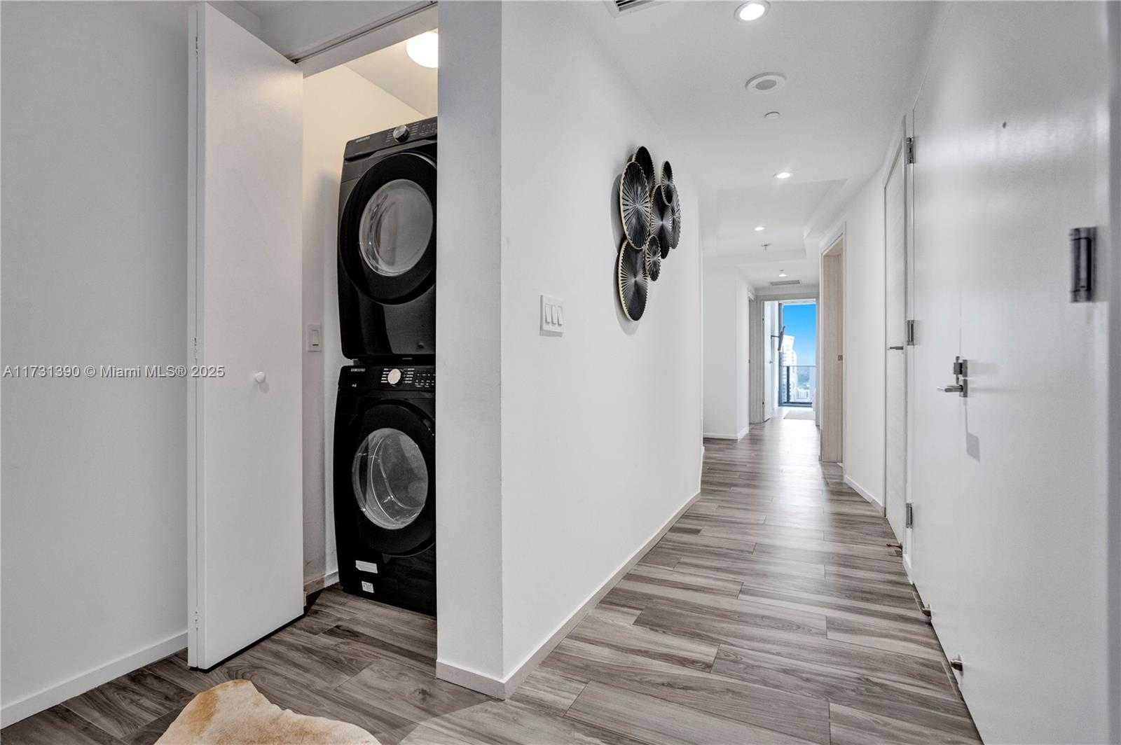 Small Image of 801 SOUTH MIAMI AVE #1801, Miami Number 37