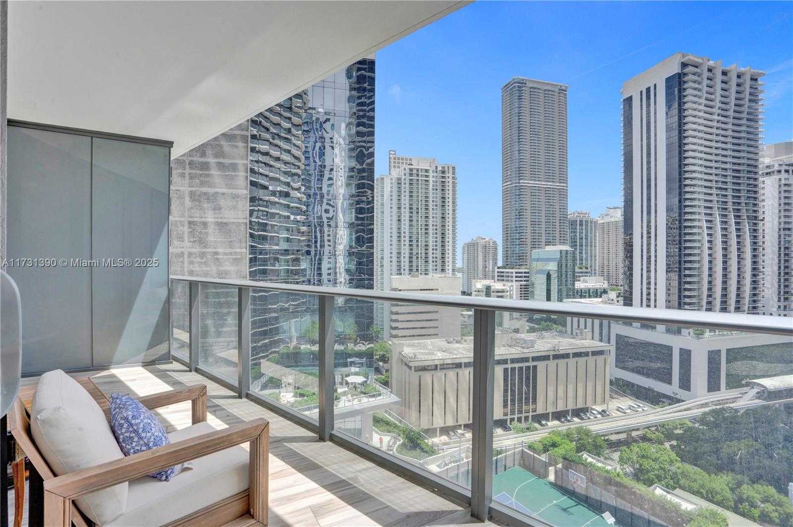 Small Image of 801 SOUTH MIAMI AVE #1801, Miami Number 39