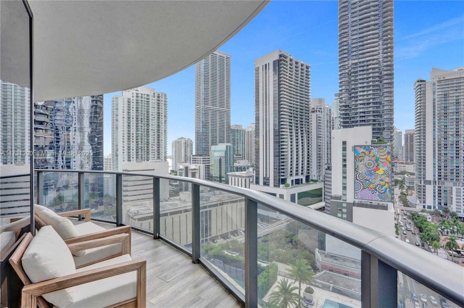 Small Image of 801 SOUTH MIAMI AVE #1801, Miami Number 45