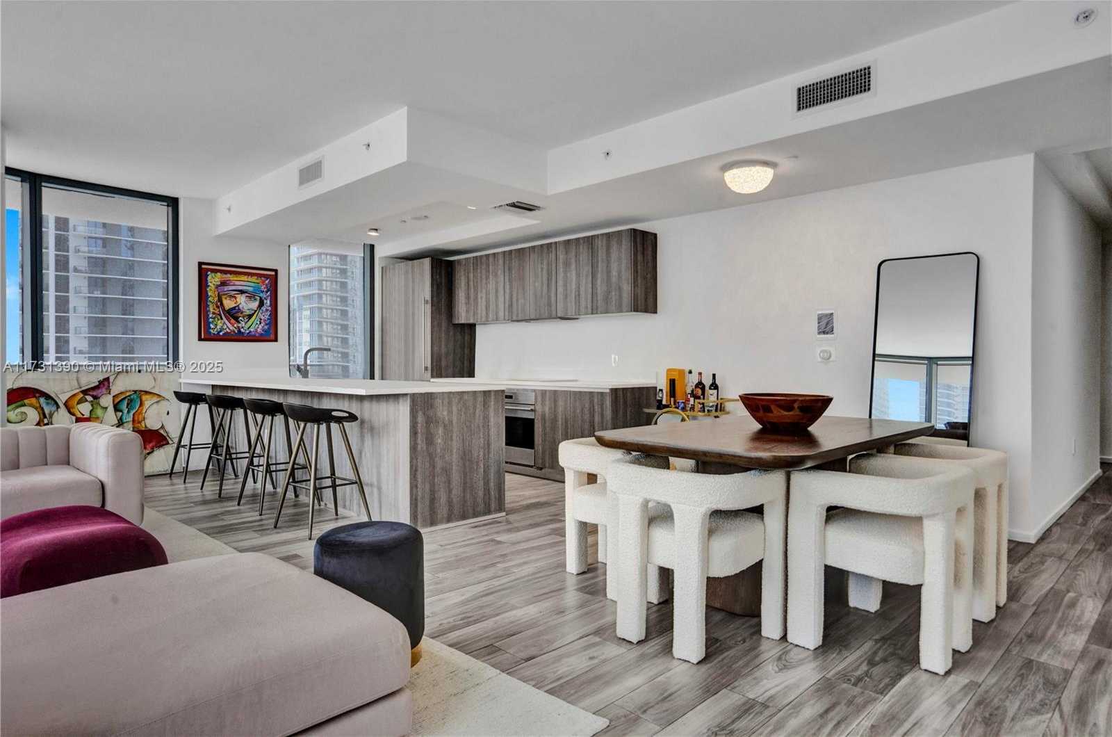 Small Image of 801 SOUTH MIAMI AVE #1801, Miami Number 5