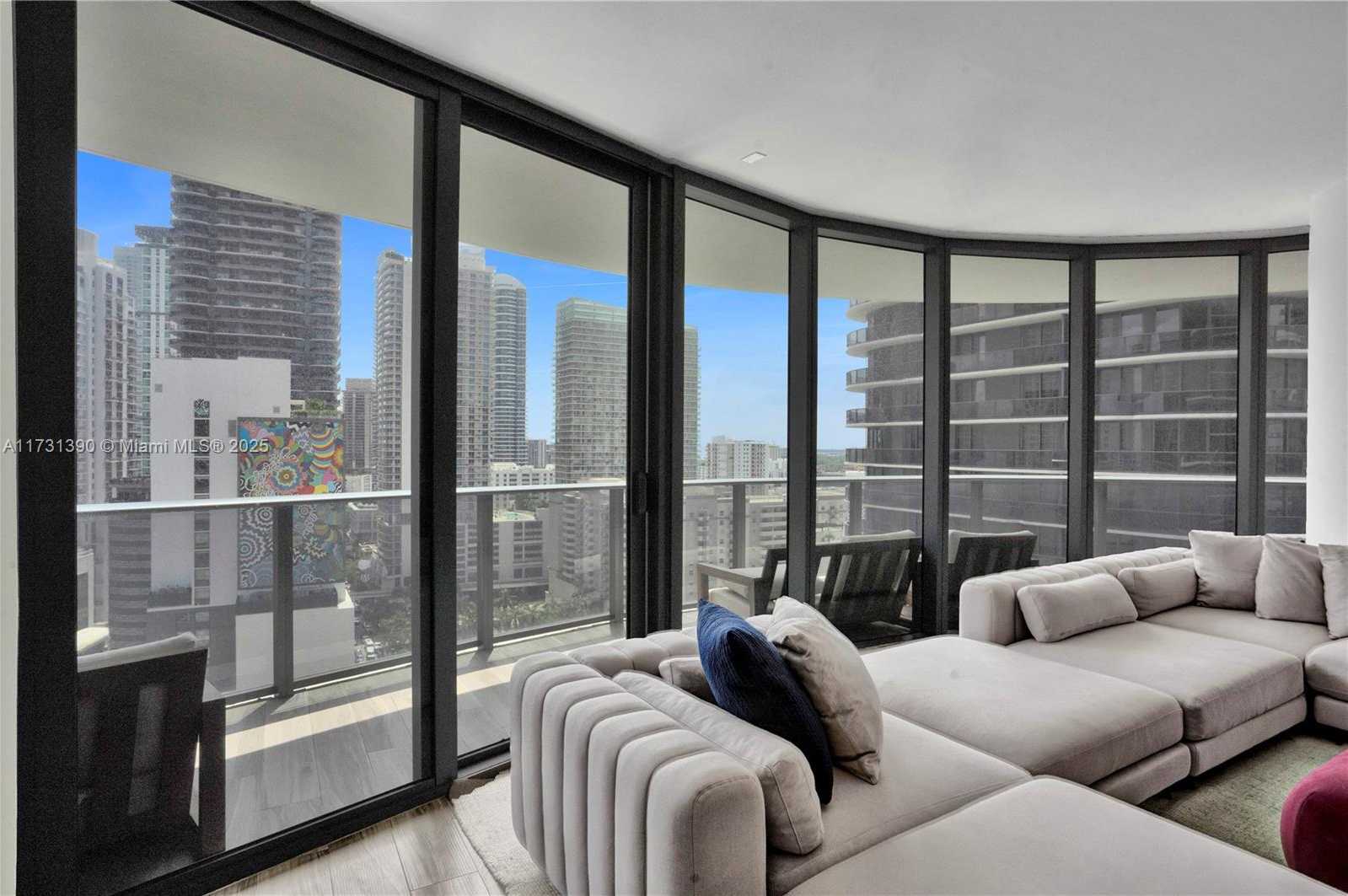 Small Image of 801 SOUTH MIAMI AVE #1801, Miami Number 6