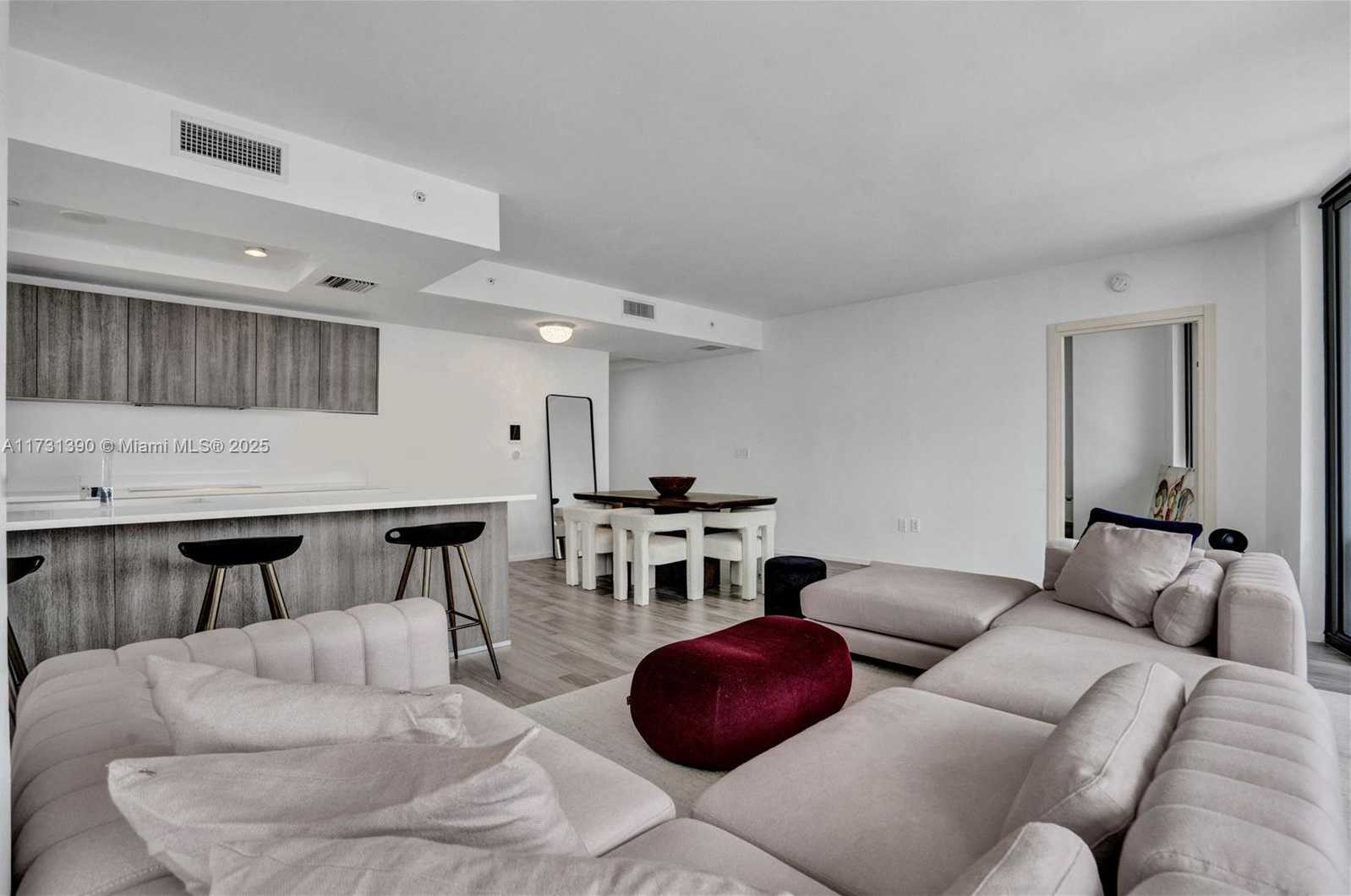 Small Image of 801 SOUTH MIAMI AVE #1801, Miami Number 8