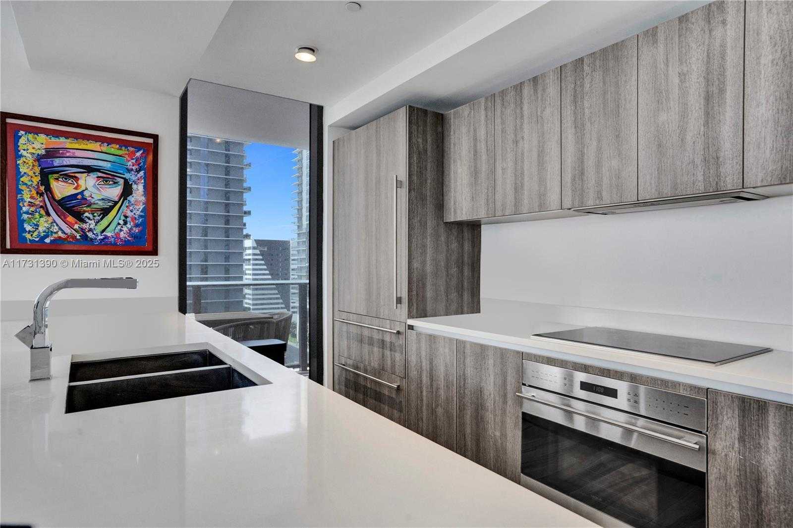 Small Image of 801 SOUTH MIAMI AVE #1801, Miami Number 9