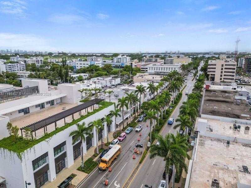 Small Image of 9660 WEST BAY HARBOR DR #3B, Bay Harbor Islands Number 20