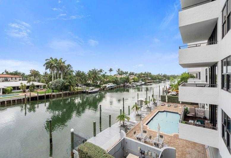 Small Image of 9660 WEST BAY HARBOR DR #3B, Bay Harbor Islands Number 4