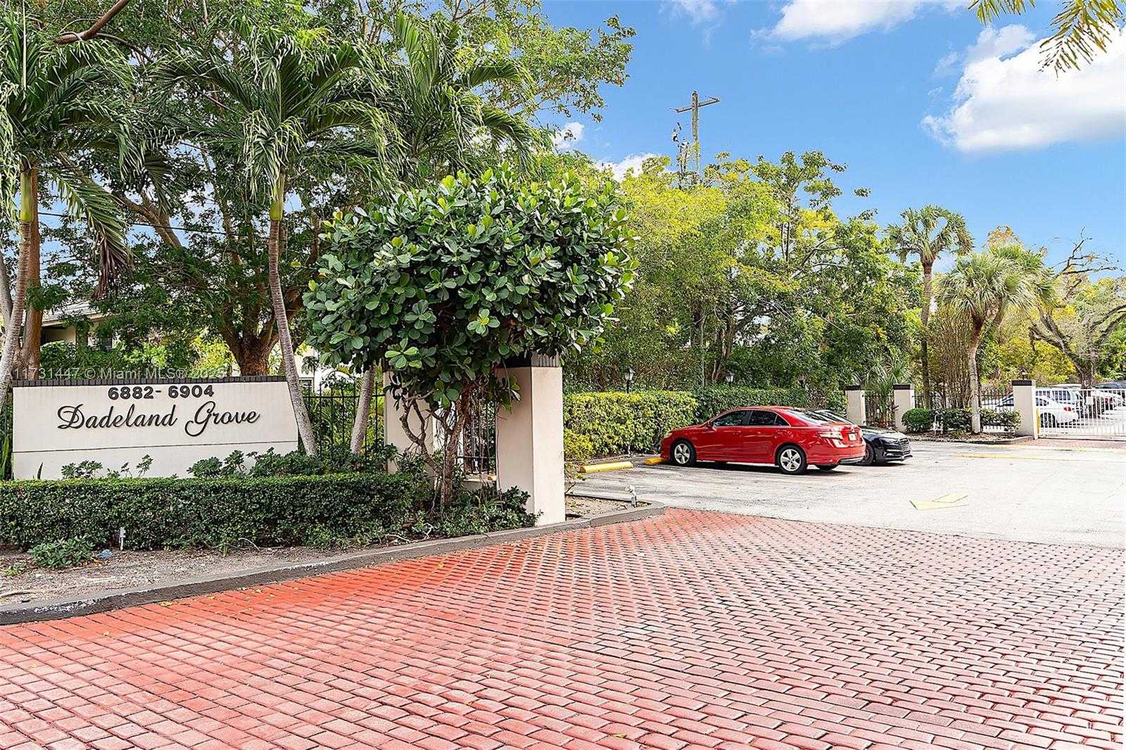 Small Image of 6884 NORTH KENDALL DR #C404, Pinecrest Number 20
