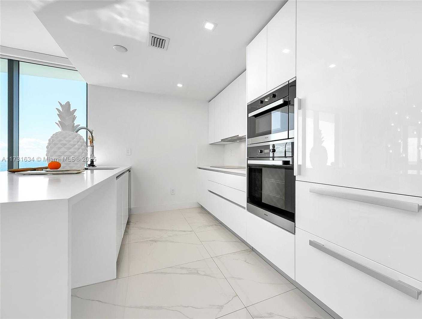 Small Image of 730 NORTH OCEAN BLVD #1204, Pompano Beach Number 4