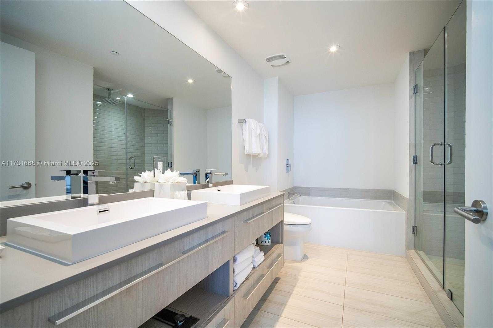 Small Image of 4010 SOUTH OCEAN DR #T3502, Hollywood Number 12