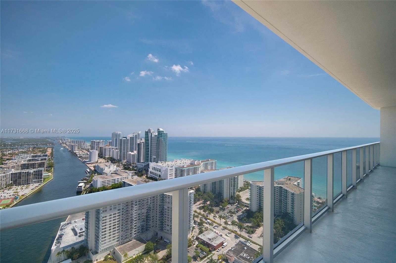 Small Image of 4010 SOUTH OCEAN DR #T3502, Hollywood Number 9