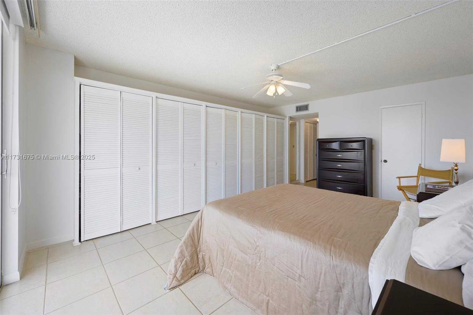 Small Image of 2851 NORTH EAST 183RD ST #502E, Aventura Number 3