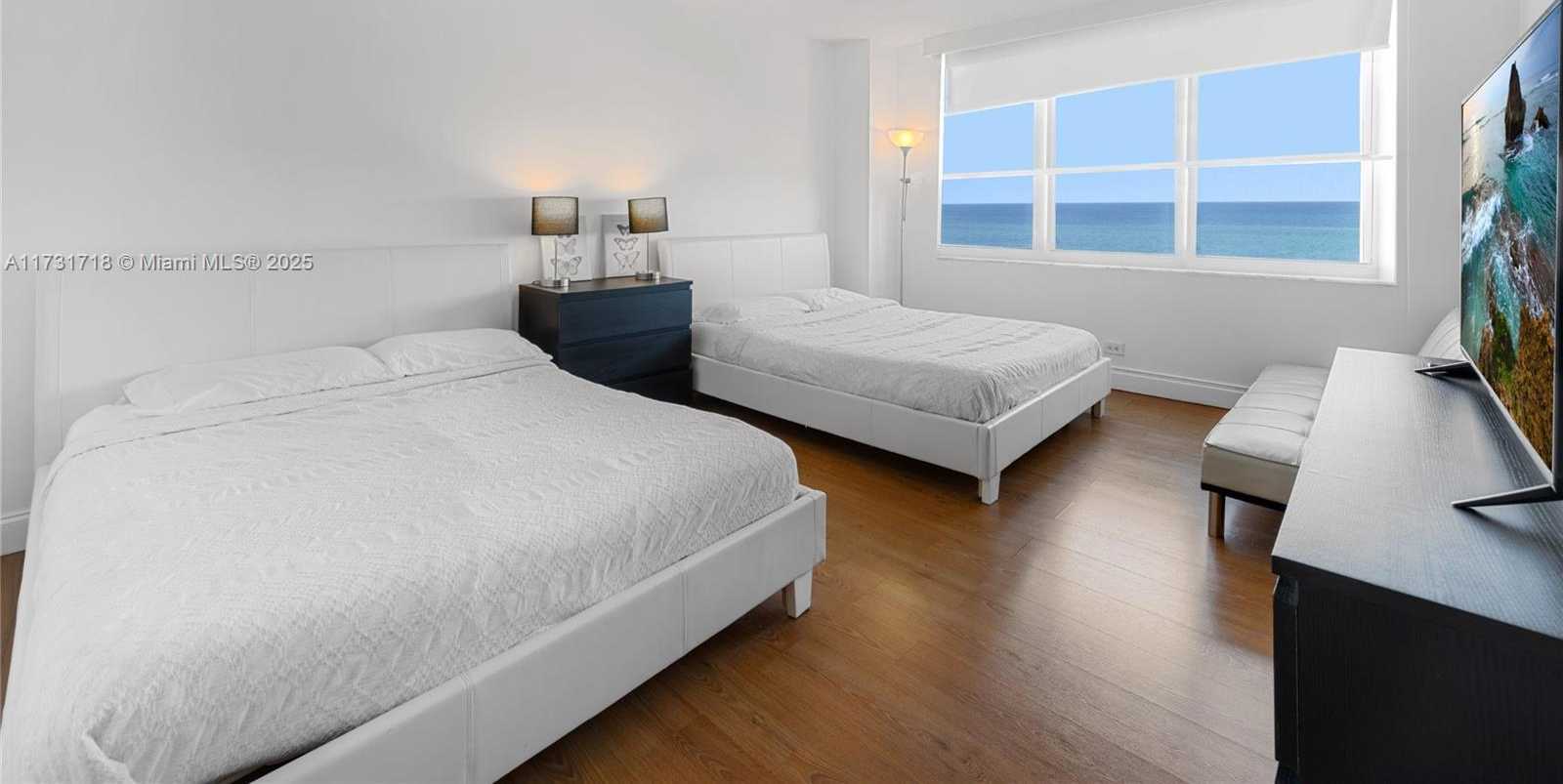 Small Image of 5601 COLLINS AVE #1103, Miami Beach Number 17