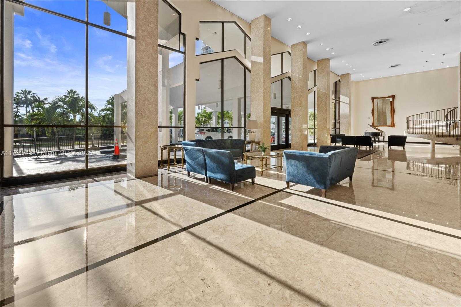 Small Image of 5601 COLLINS AVE #1103, Miami Beach Number 31