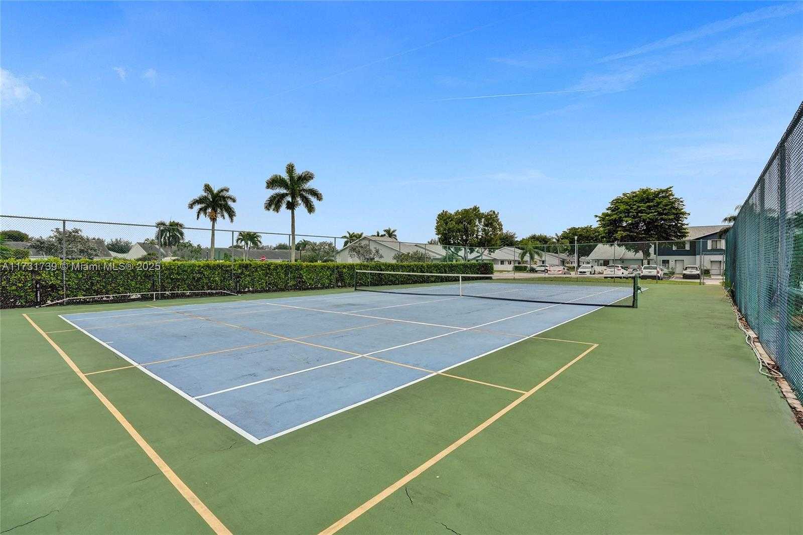 Small Image of 2641 Gately Dr W, West Palm Beach, FL 33415, USA Number 43
