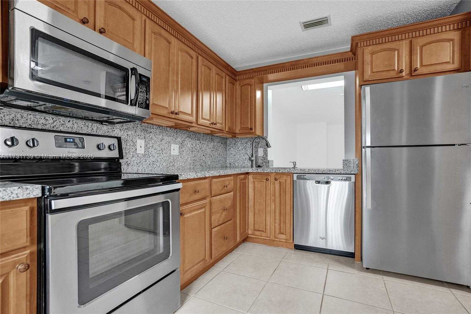 Small Image of 2641 Gately Dr W, West Palm Beach, FL 33415, USA Number 6