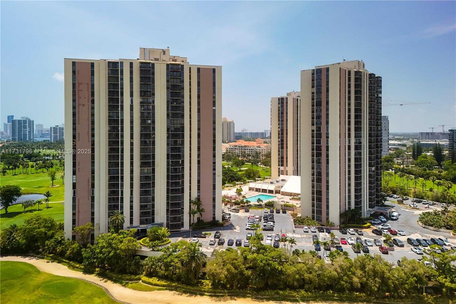 Small Image of 20379 WEST COUNTRY CLUB DR #1631, Aventura Number 23