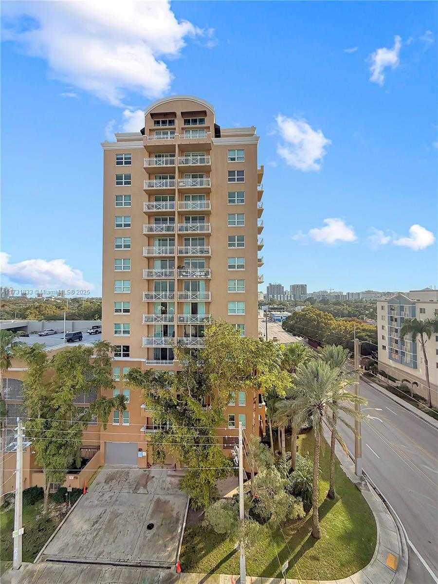 Small Image of 2665 SOUTH WEST 37TH AVE #408, Miami Number 25