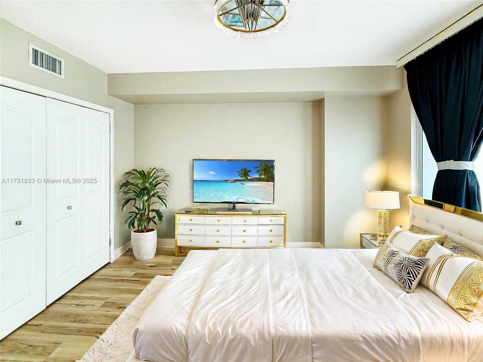 Small Image of 2665 SOUTH WEST 37TH AVE #408, Miami Number 7