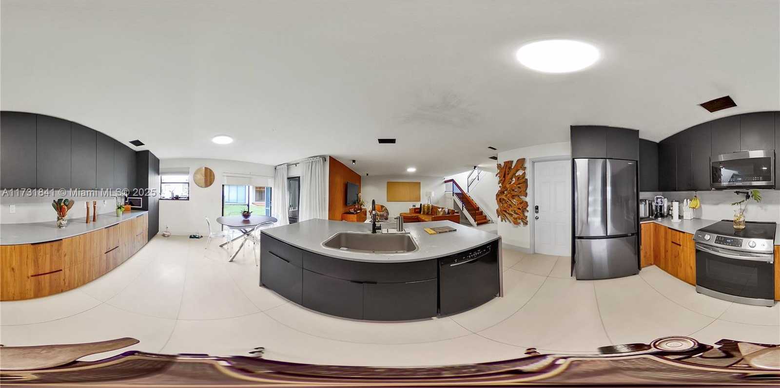 Small Image of 3435 Laurel Oaks Ln, Hollywood, FL 33021, USA Number 30