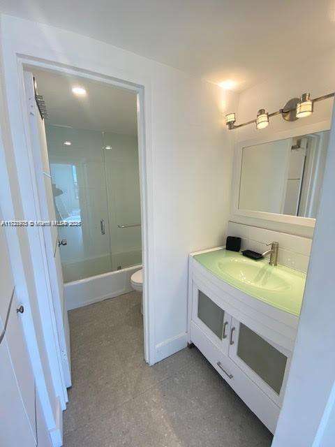 Small Image of 2899 COLLINS AVE #548, Miami Beach Number 11