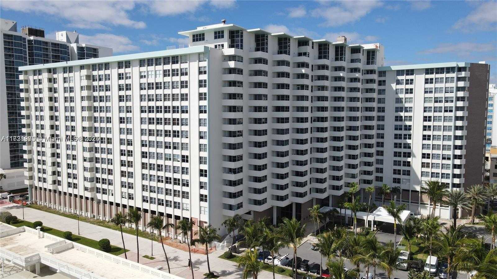 Small Image of 2899 COLLINS AVE #548, Miami Beach Number 15