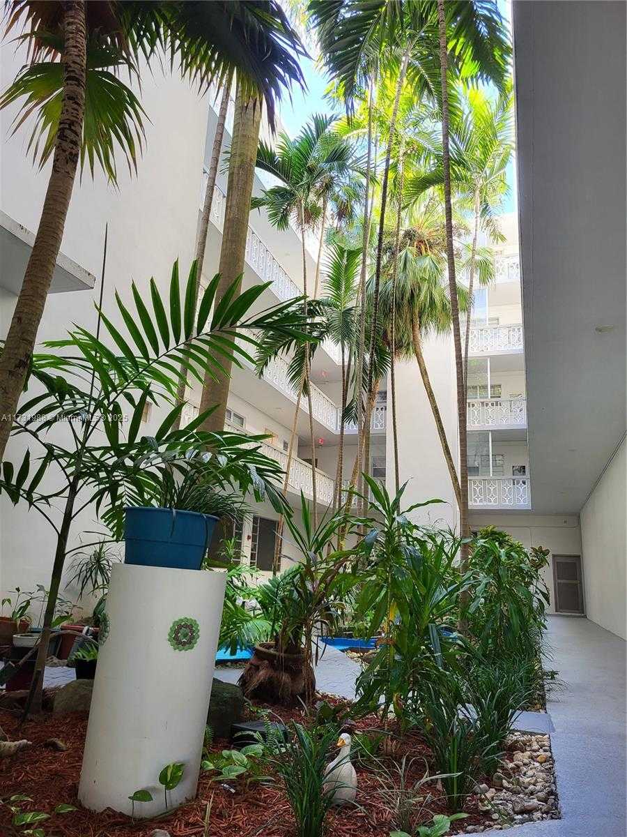 Small Image of 9700 EAST BAY HARBOR DR #506, Bay Harbor Islands Number 3