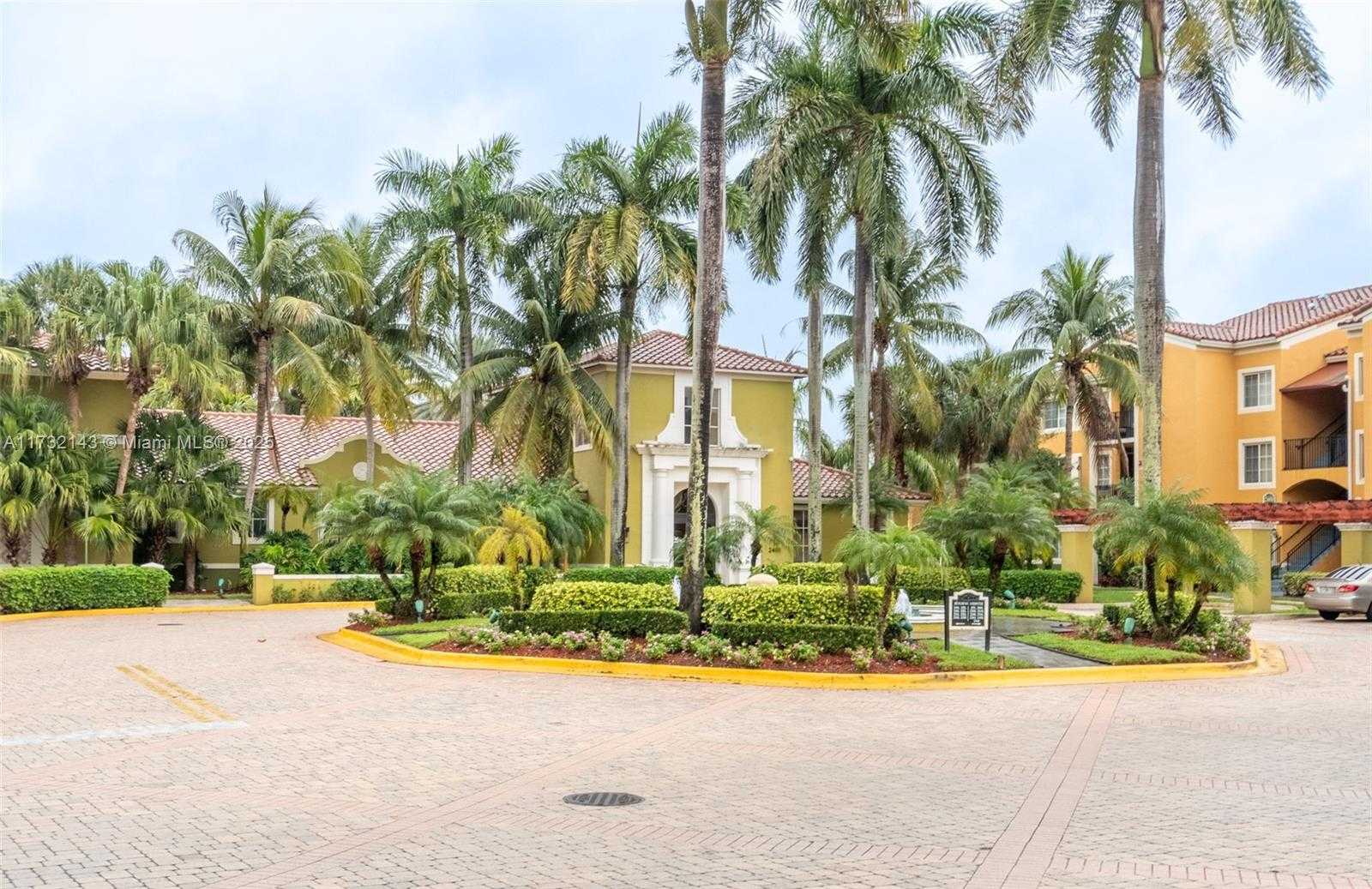 Small Image of 2280 EAST PRESERVE WAY #303, Miramar Number 22