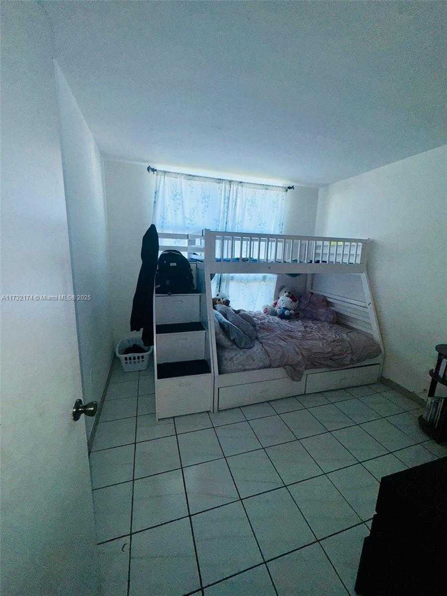 Small Image of 11780 SOUTH WEST 18TH ST #510-2, Miami Number 7