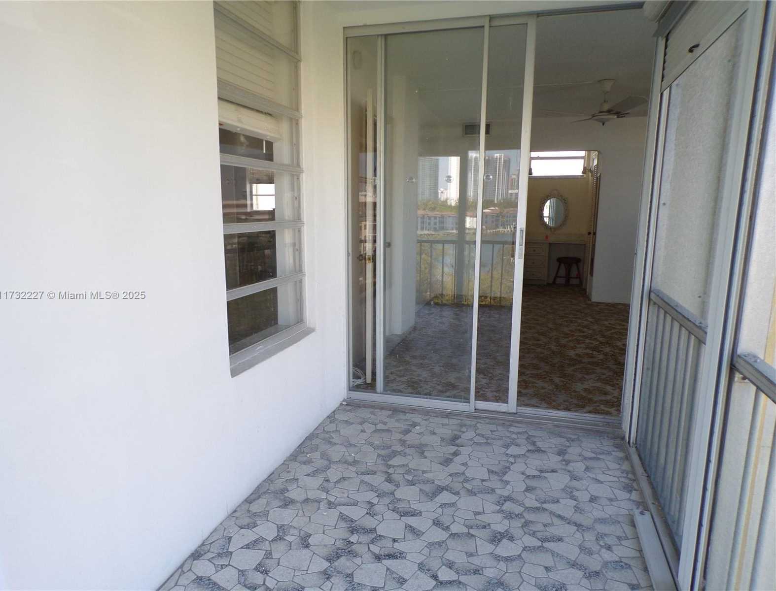 Small Image of 3030 MARCOS DR #T601, Aventura Number 12