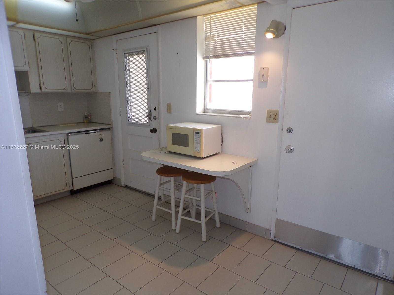 Small Image of 3030 MARCOS DR #T601, Aventura Number 30