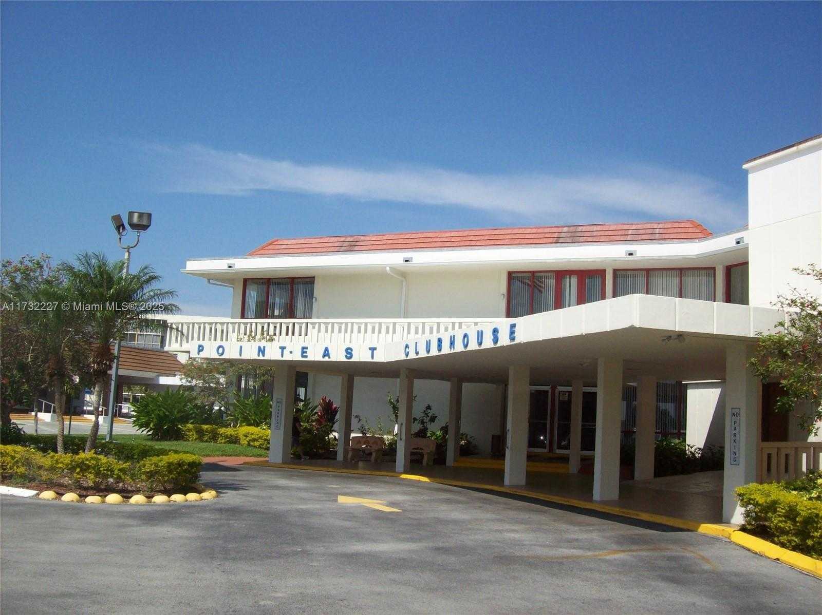 Small Image of 3030 MARCOS DR #T601, Aventura Number 44