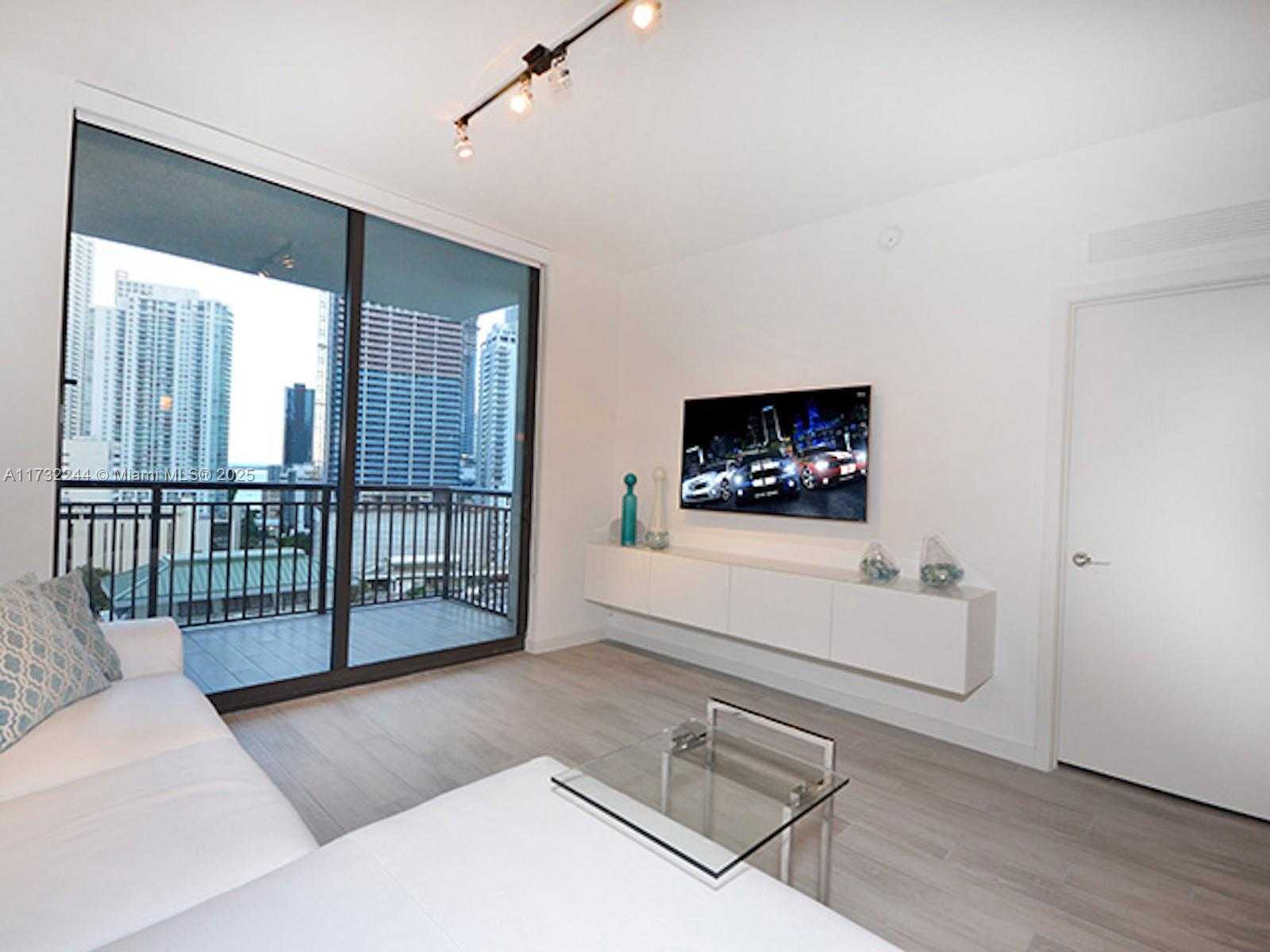 Small Image of 999 SOUTH WEST 1ST AVE #1611, Miami Number 11