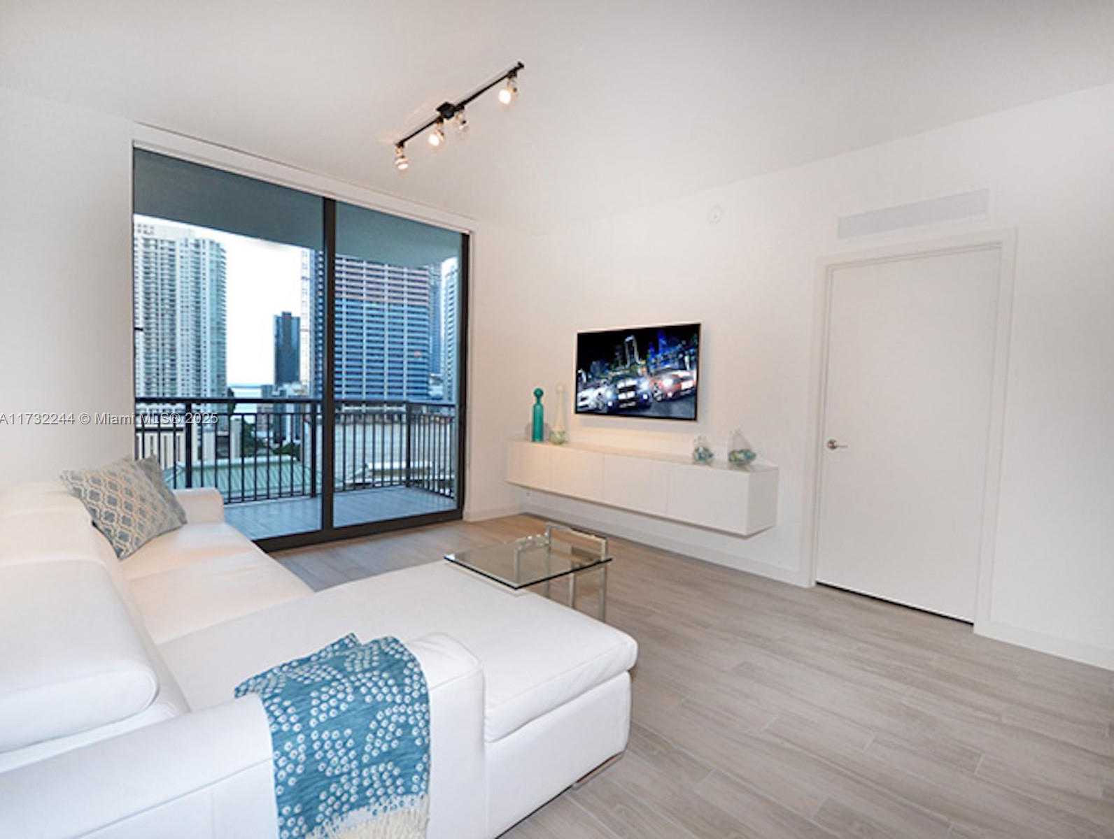 Small Image of 999 SOUTH WEST 1ST AVE #1611, Miami Number 12
