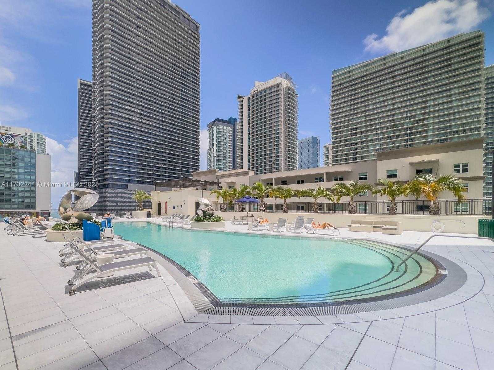 Small Image of 999 SOUTH WEST 1ST AVE #1611, Miami Number 23