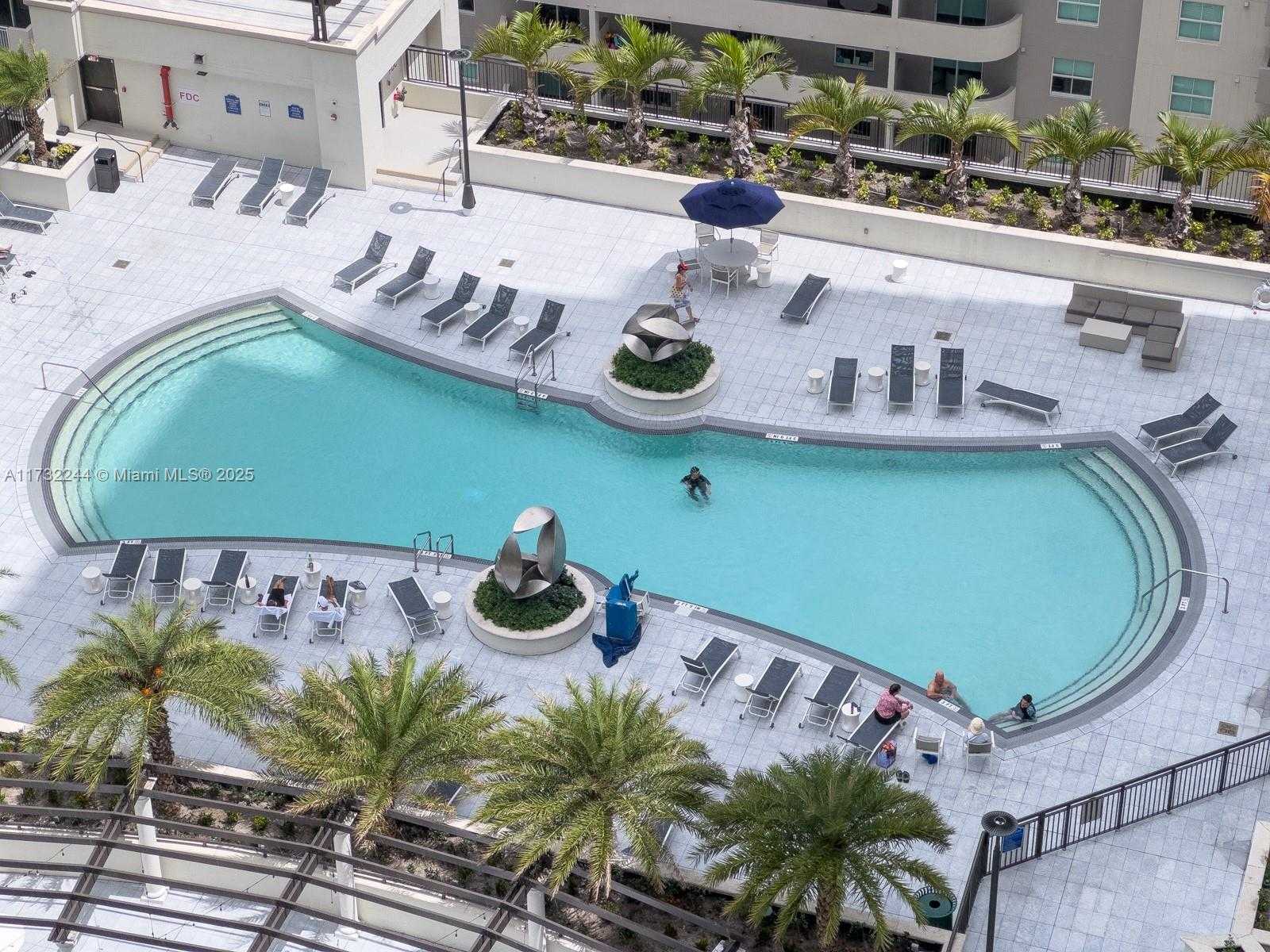 Small Image of 999 SOUTH WEST 1ST AVE #1611, Miami Number 24