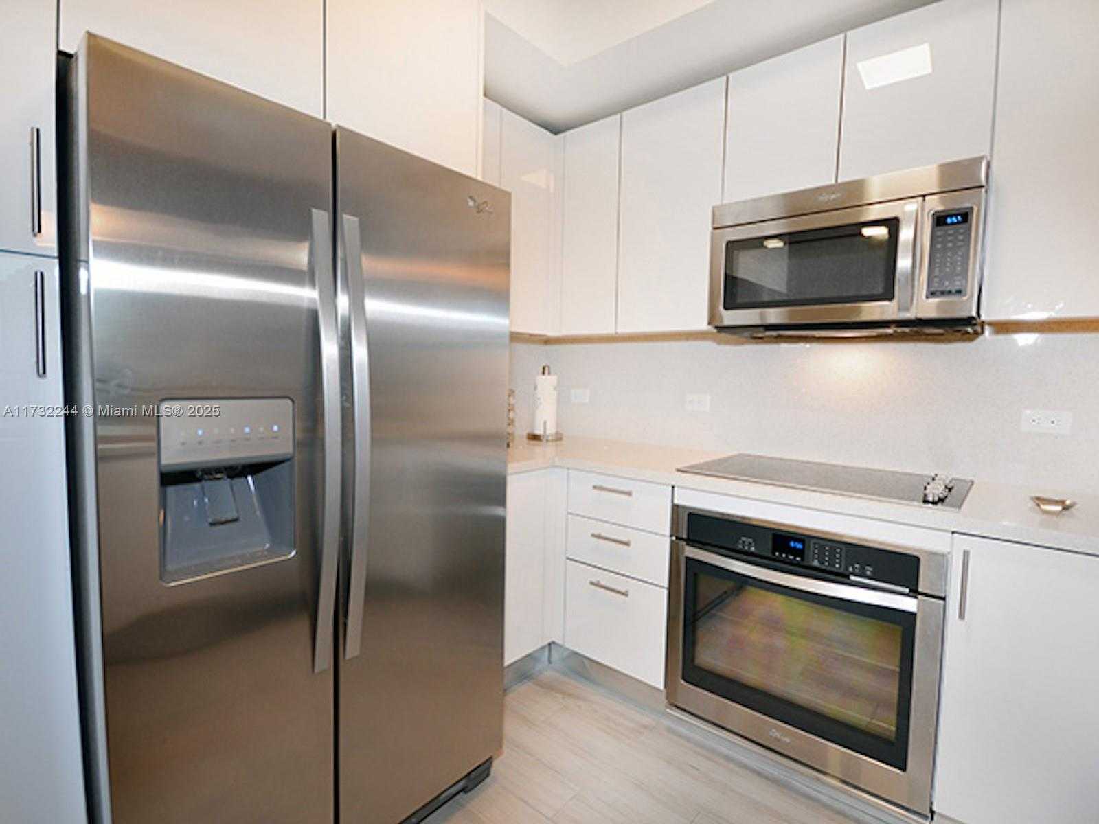 Small Image of 999 SOUTH WEST 1ST AVE #1611, Miami Number 7