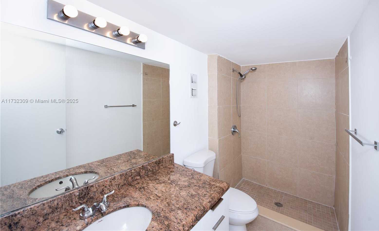 Small Image of 16950 WEST DIXIE HWY #B320, North Miami Beach Number 12