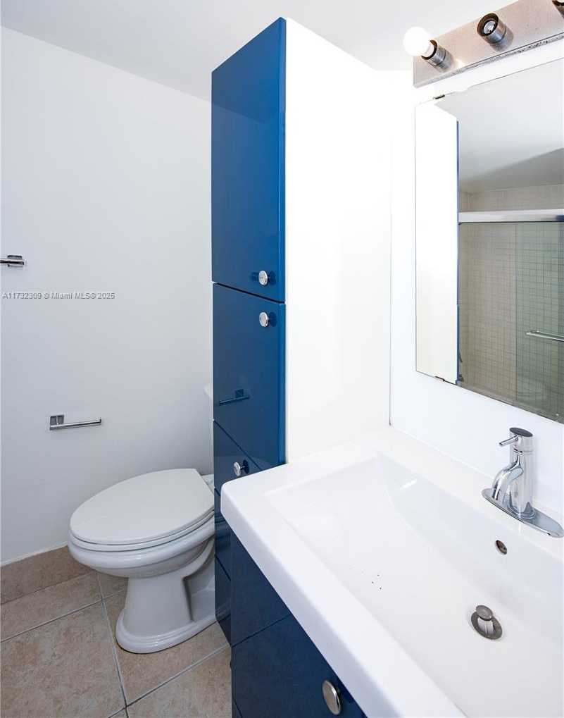 Small Image of 16950 WEST DIXIE HWY #B320, North Miami Beach Number 23