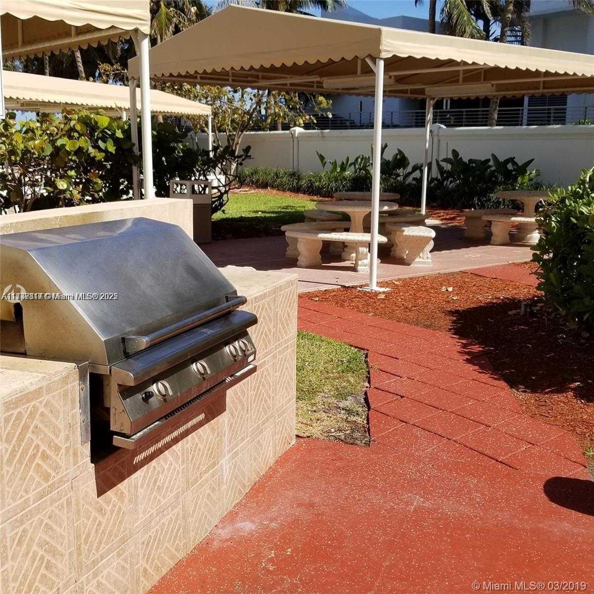 Small Image of 3505 SOUTH OCEAN DR #1011, Hollywood Number 21