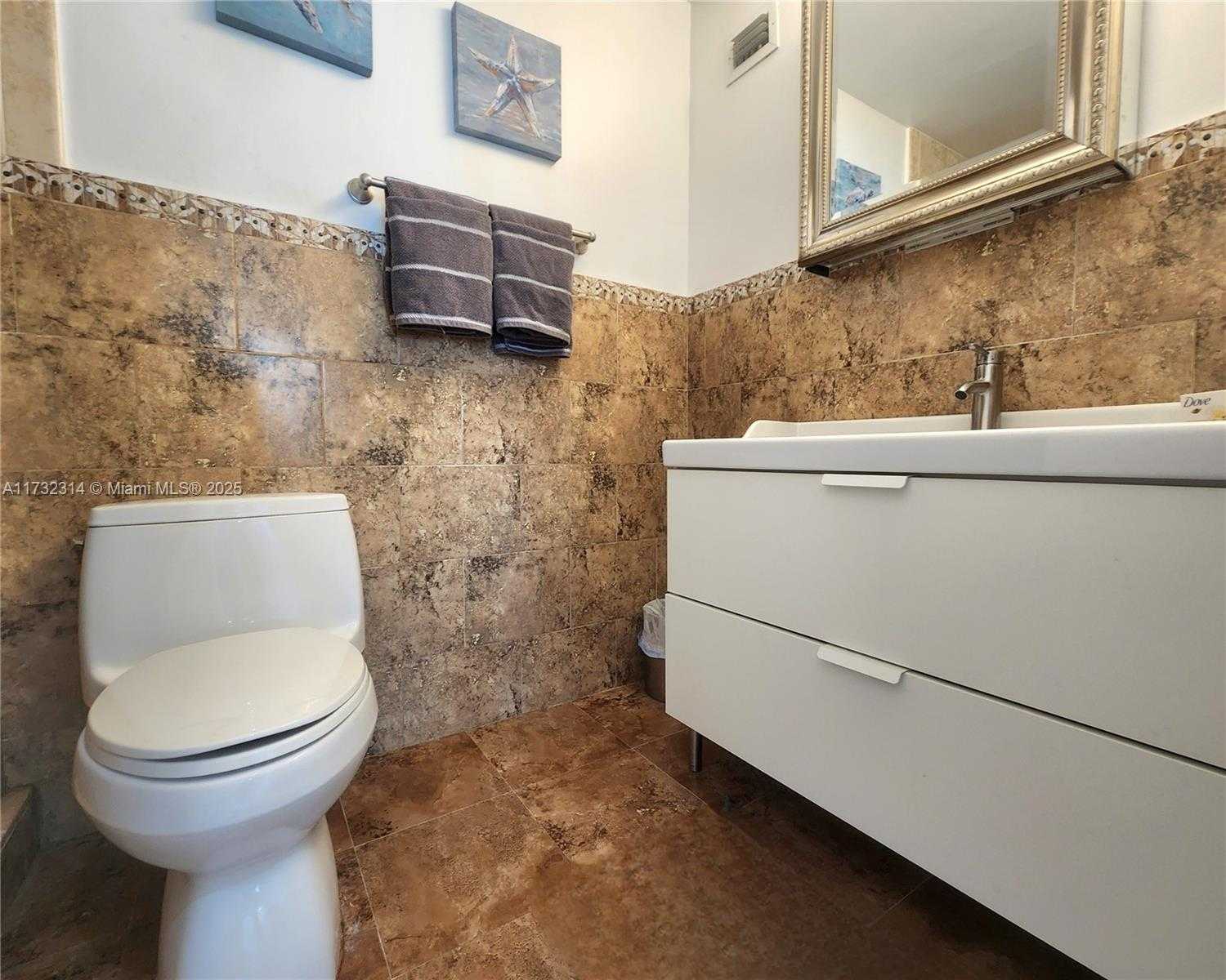 Small Image of 3505 SOUTH OCEAN DR #1011, Hollywood Number 8