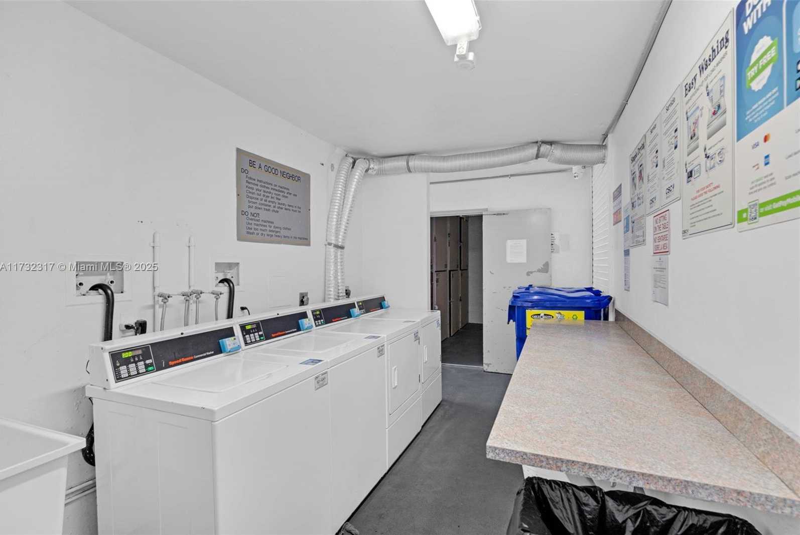 Small Image of 3401 NORTH COUNTRY CLUB DR #502, Aventura Number 18