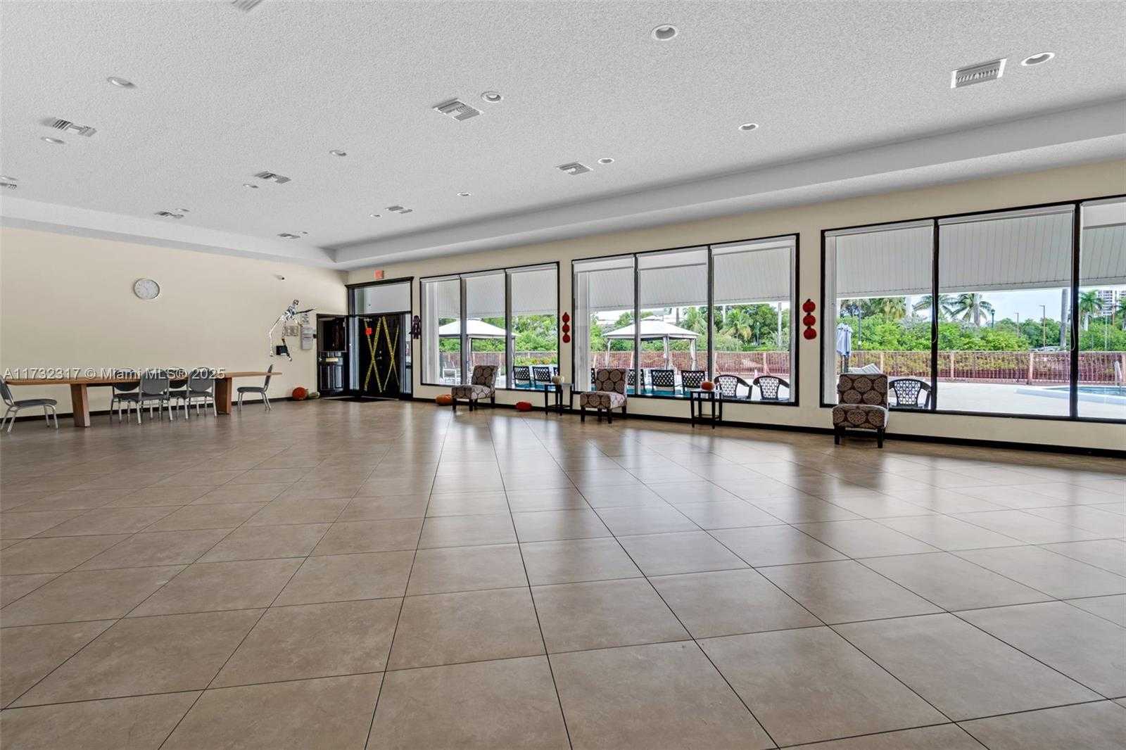 Small Image of 3401 NORTH COUNTRY CLUB DR #502, Aventura Number 19