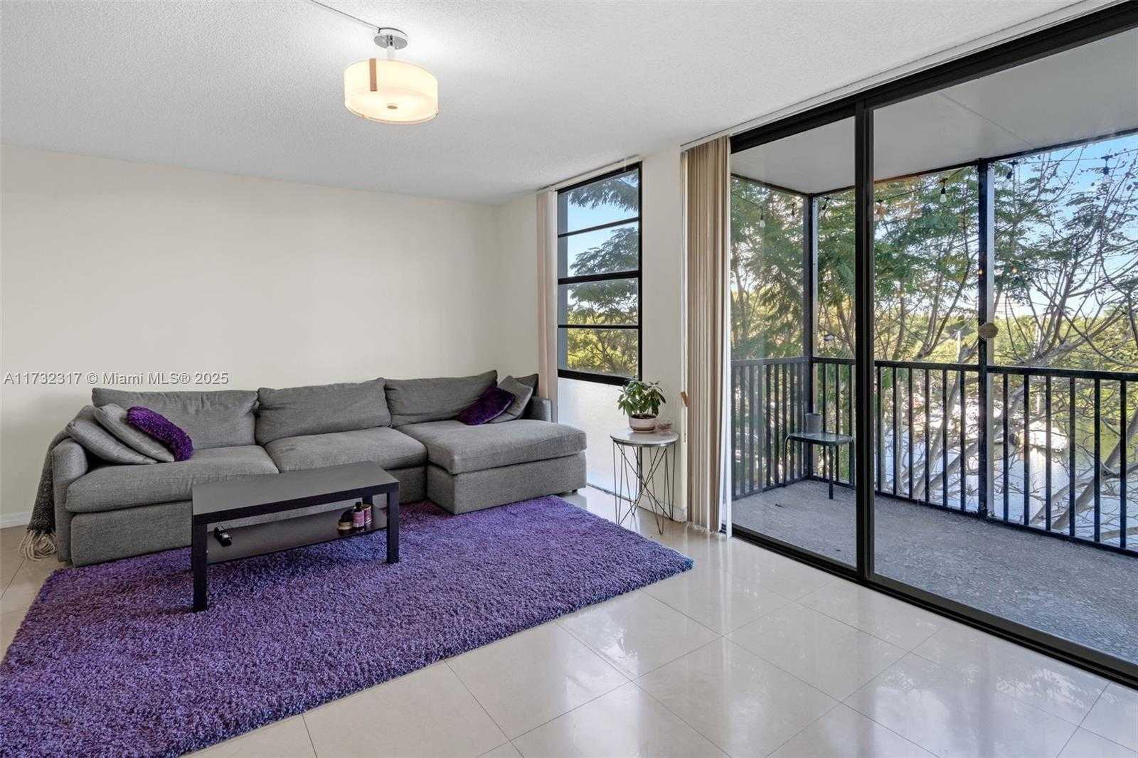 Small Image of 3401 NORTH COUNTRY CLUB DR #502, Aventura Number 7