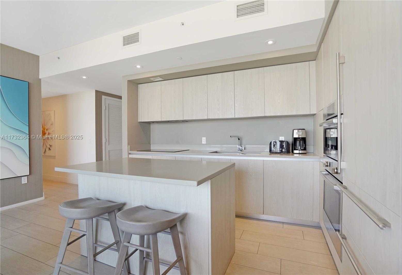 Small Image of 4010 SOUTH OCEAN DR #R2604, Hollywood Number 13