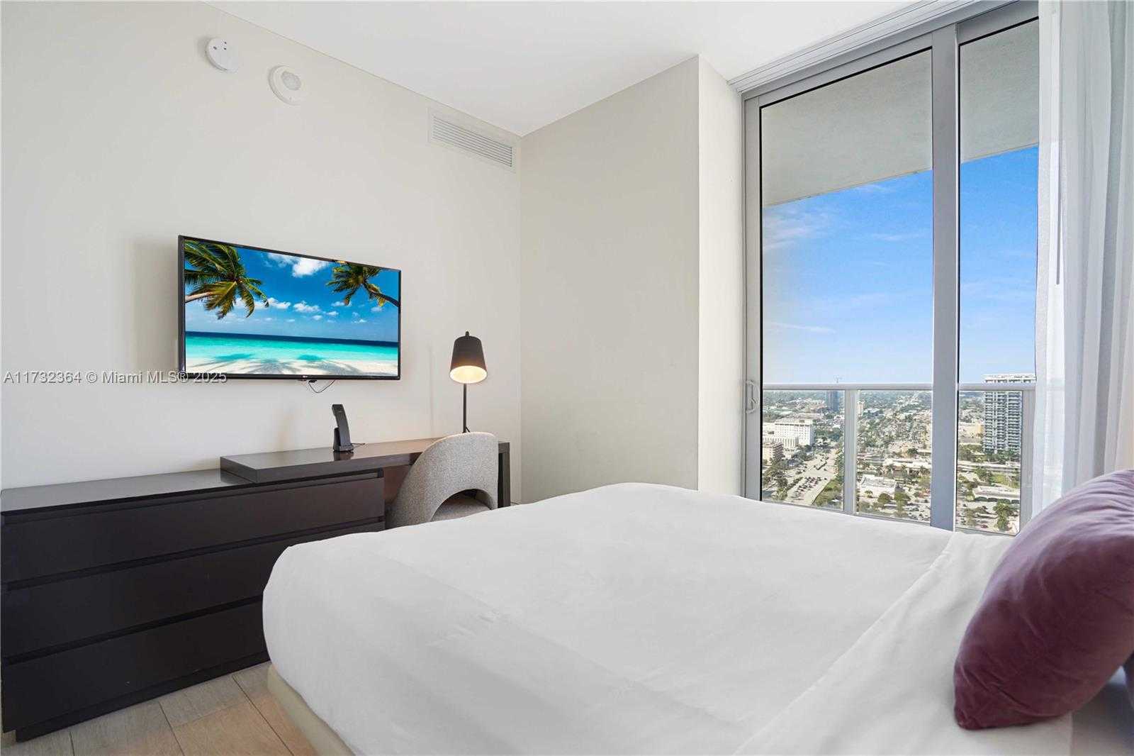 Small Image of 4010 SOUTH OCEAN DR #R2604, Hollywood Number 19