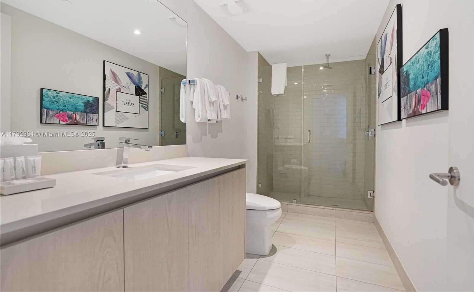 Small Image of 4010 SOUTH OCEAN DR #R2604, Hollywood Number 26