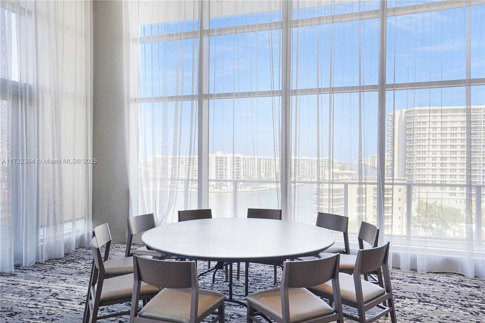 Small Image of 4010 SOUTH OCEAN DR #R2604, Hollywood Number 33