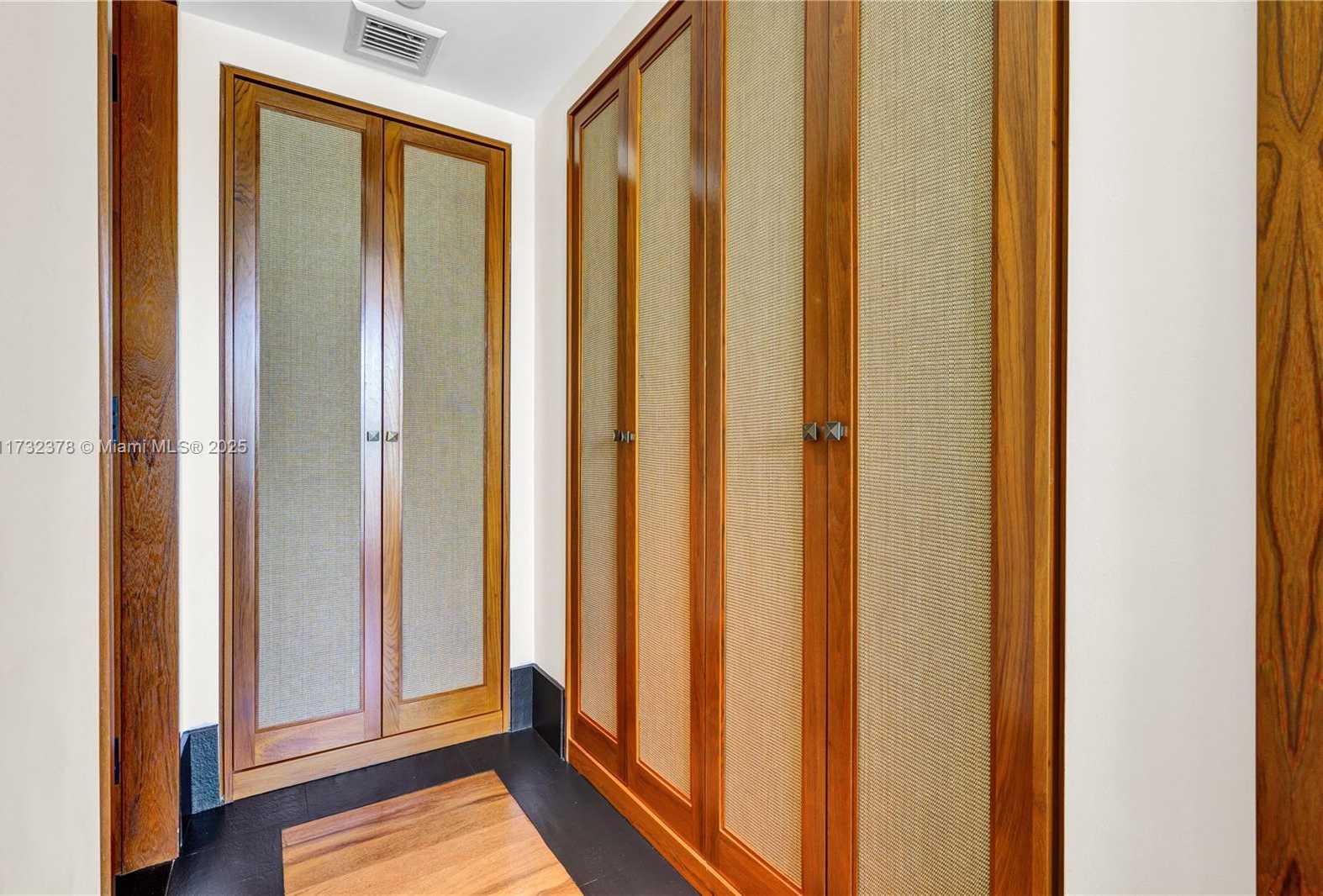 Small Image of 101 20TH ST #1805, Miami Beach Number 24