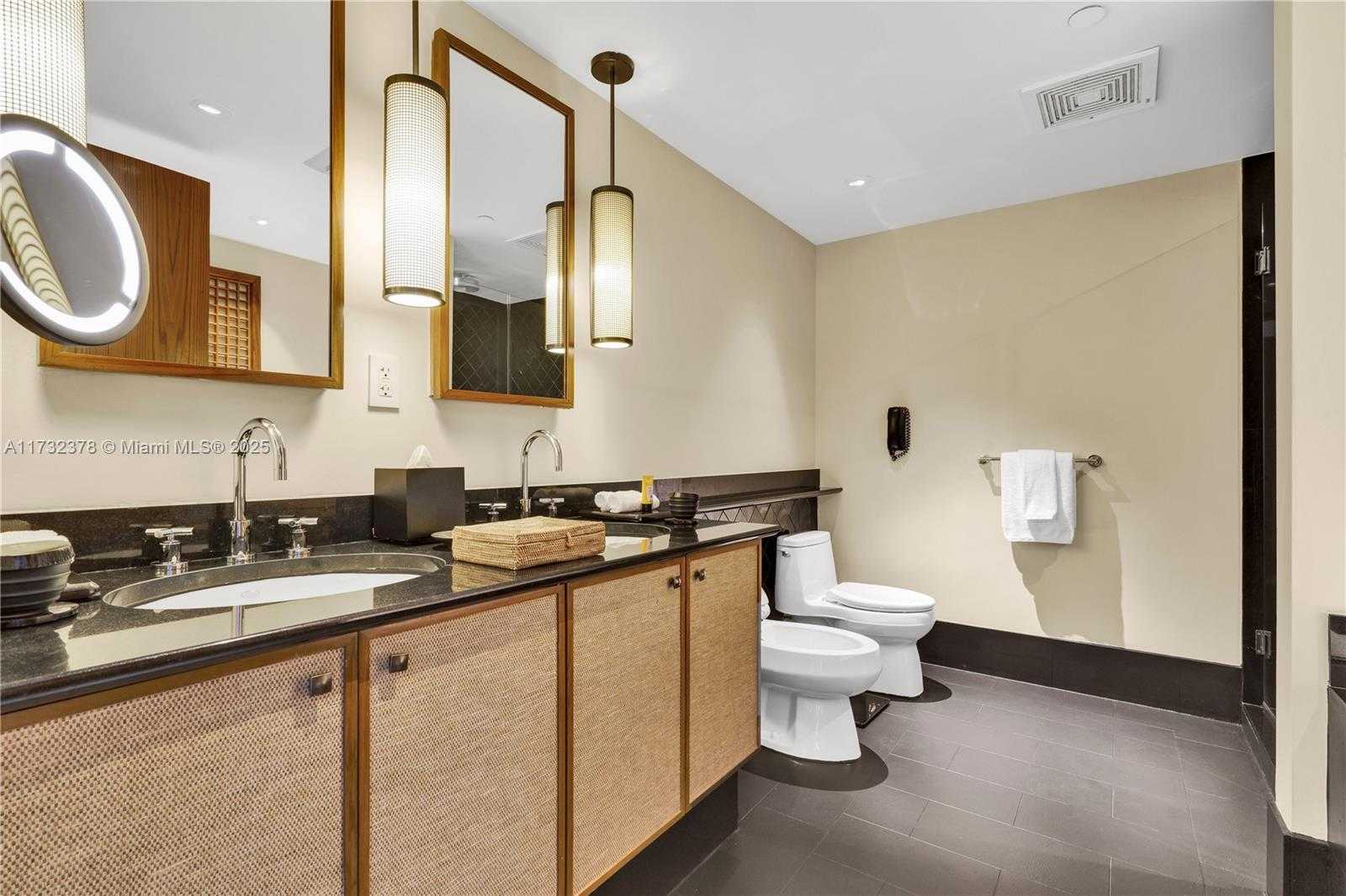 Small Image of 101 20TH ST #1805, Miami Beach Number 26