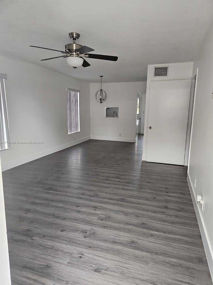 Small Image of 3777 NW 78th Ave, Hollywood, FL 33024, USA Number 2